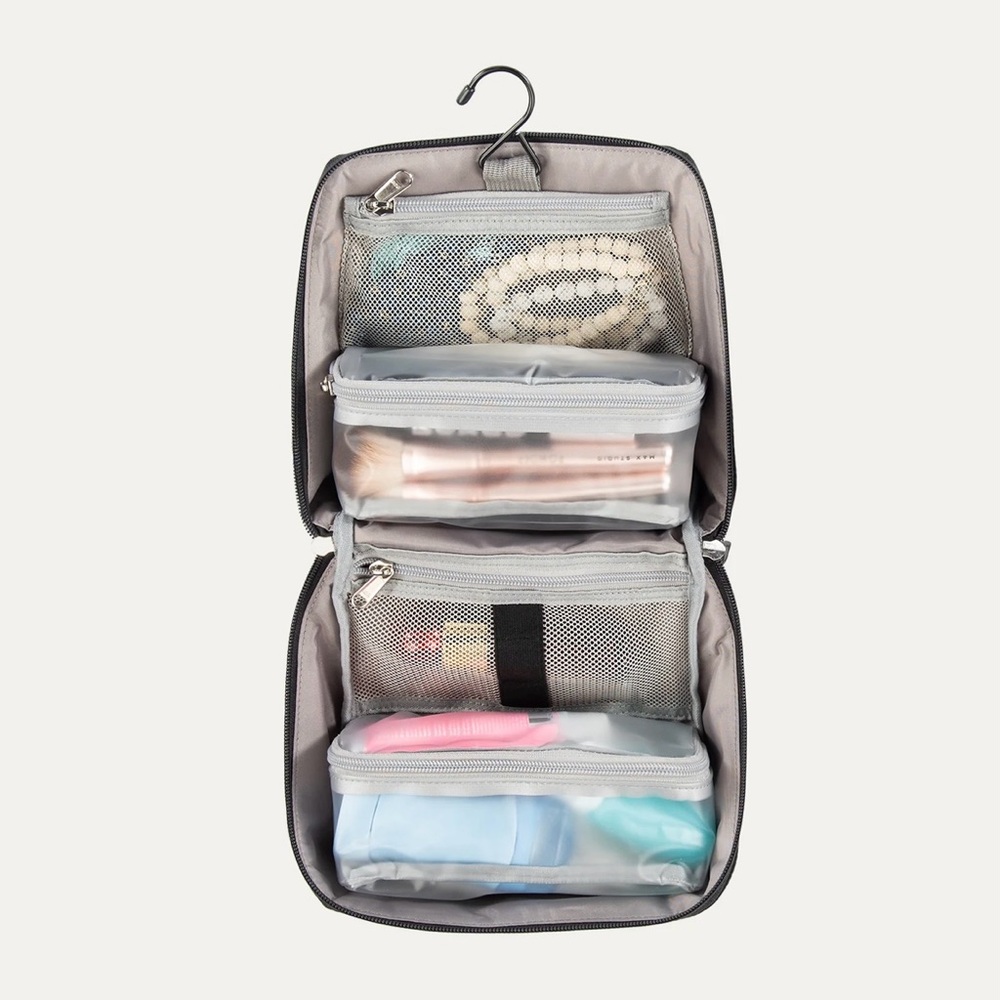 Travelpro Essentials MaxAccess Cubes Deluxe Hanging Toiletry Organizer